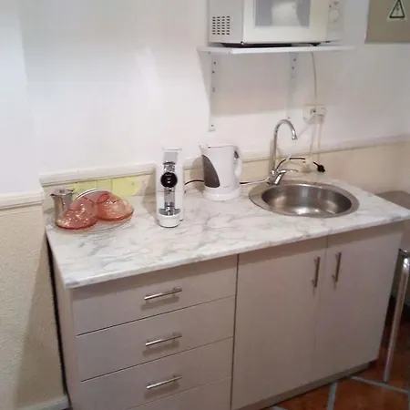 Quartos Madeira Guest house Nazare