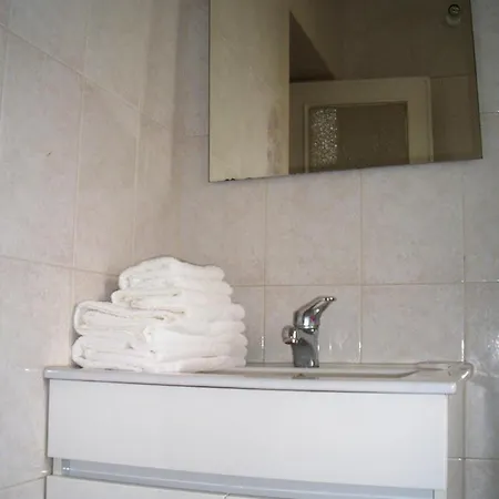 Guest house Quartos Madeira *